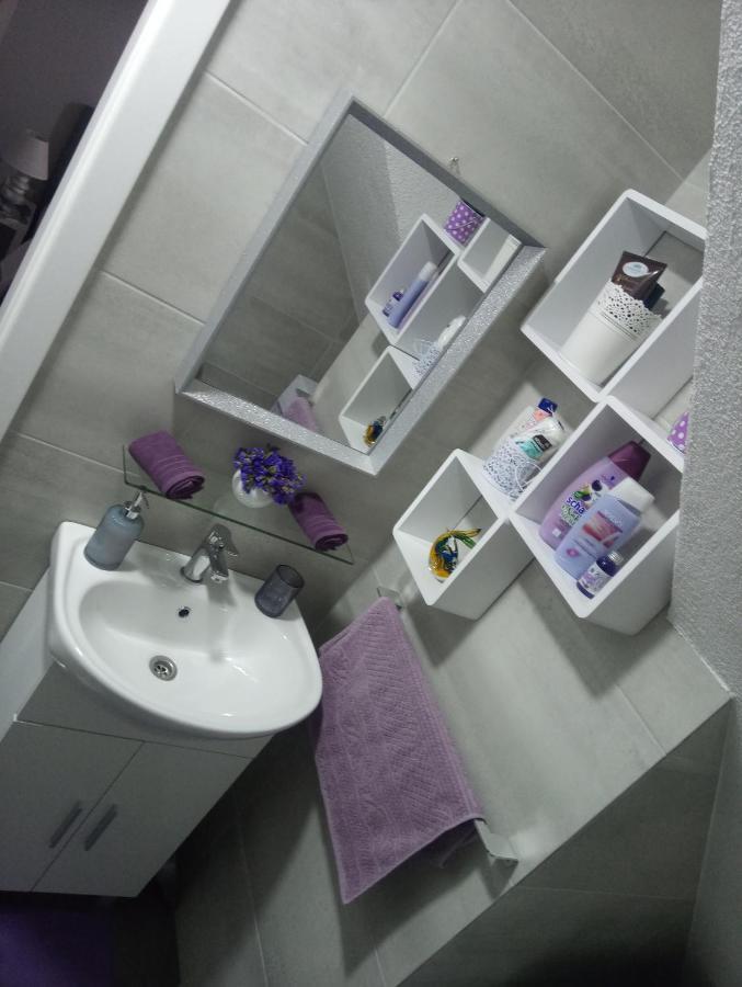 Elly Apartament